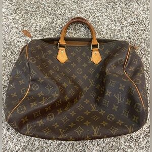 Louis Vuitton Speedy 35